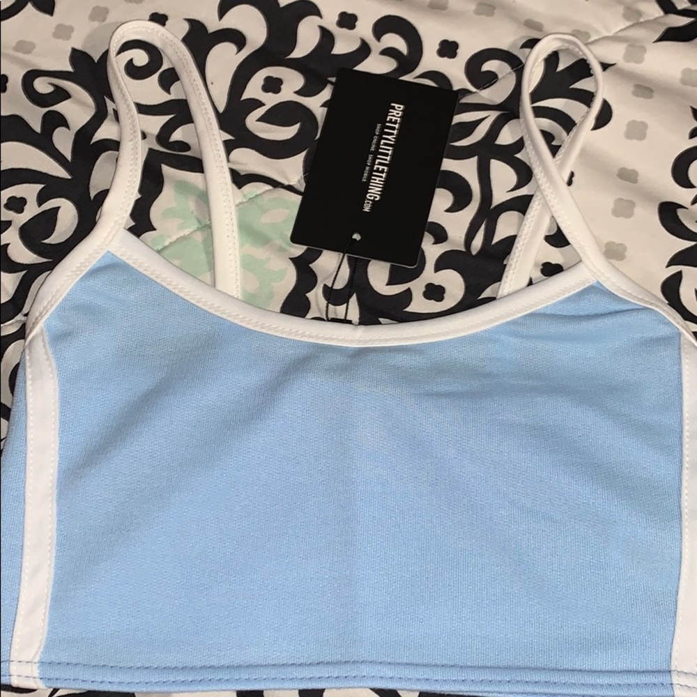 PrettyLittleThing crop top